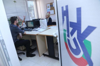Фалшив имейл от НЗОК мами здравноосигурени и източва банкови карти